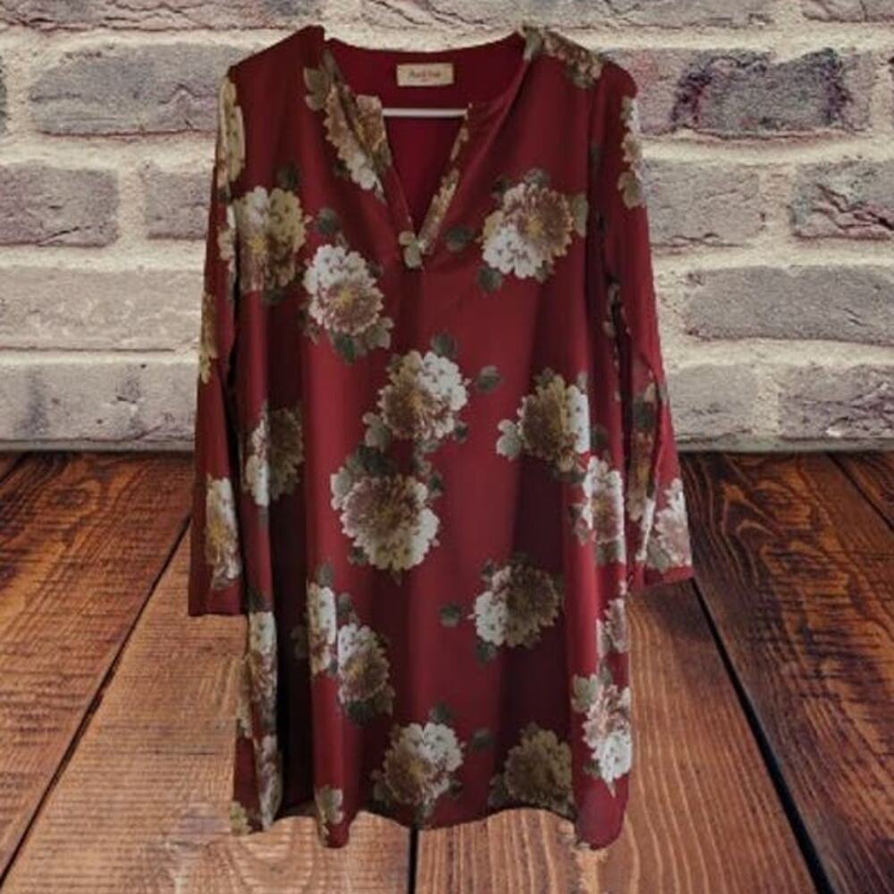 Peach Love small long sleeve lined floral v neck woman's shift dress. Office.
